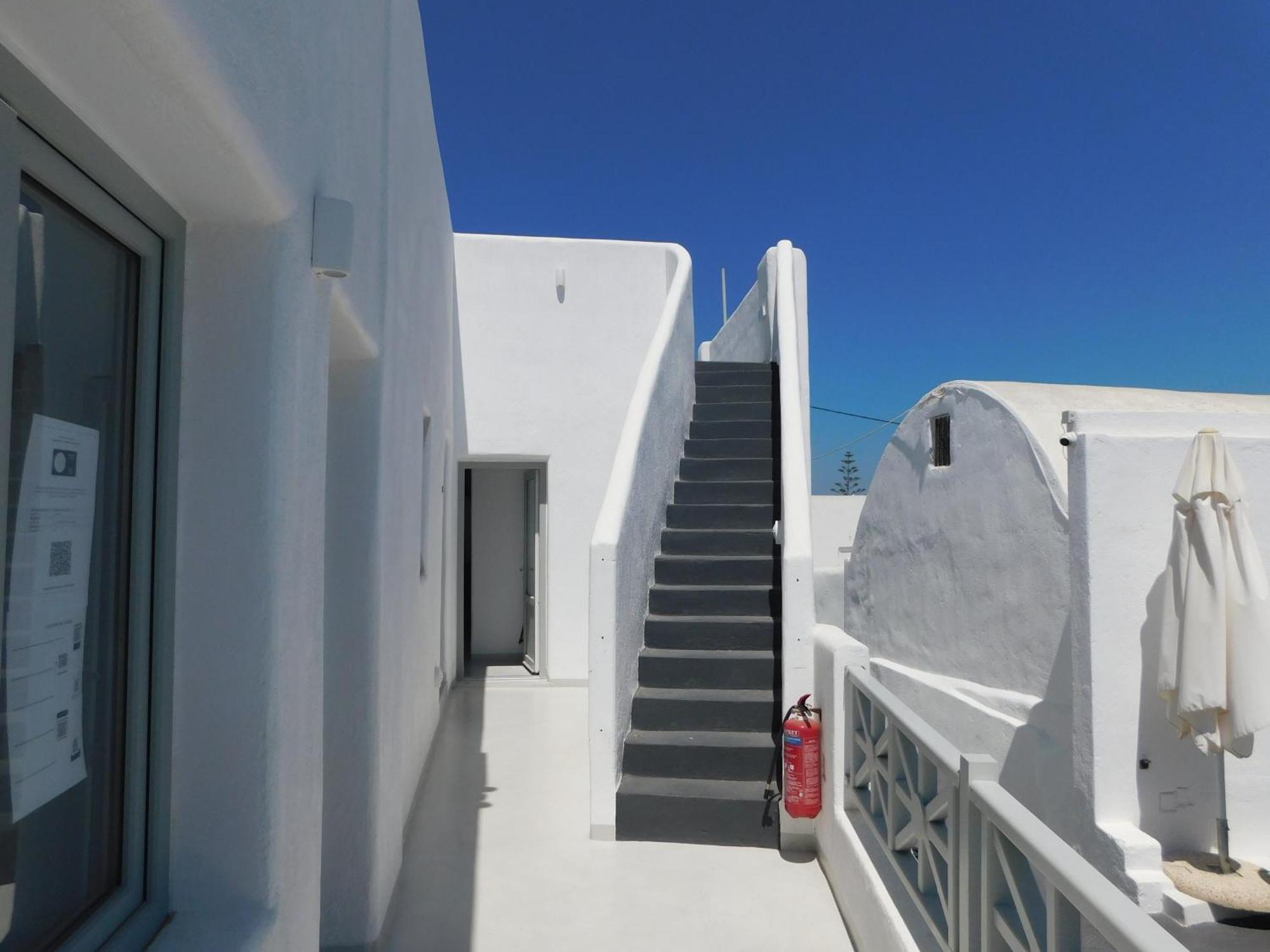 Fira Unique Rooms Bagian luar foto